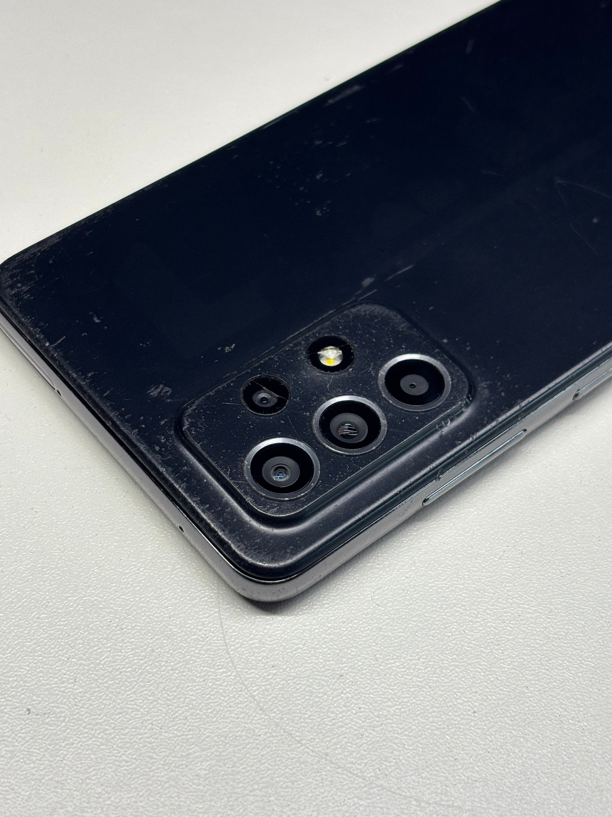 Samsung Galaxy A52s 5G Awesome Black günstig gebraucht kaufen