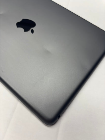 Apple iPad 7th gen (2019) Space Grau günstig gebraucht kaufen