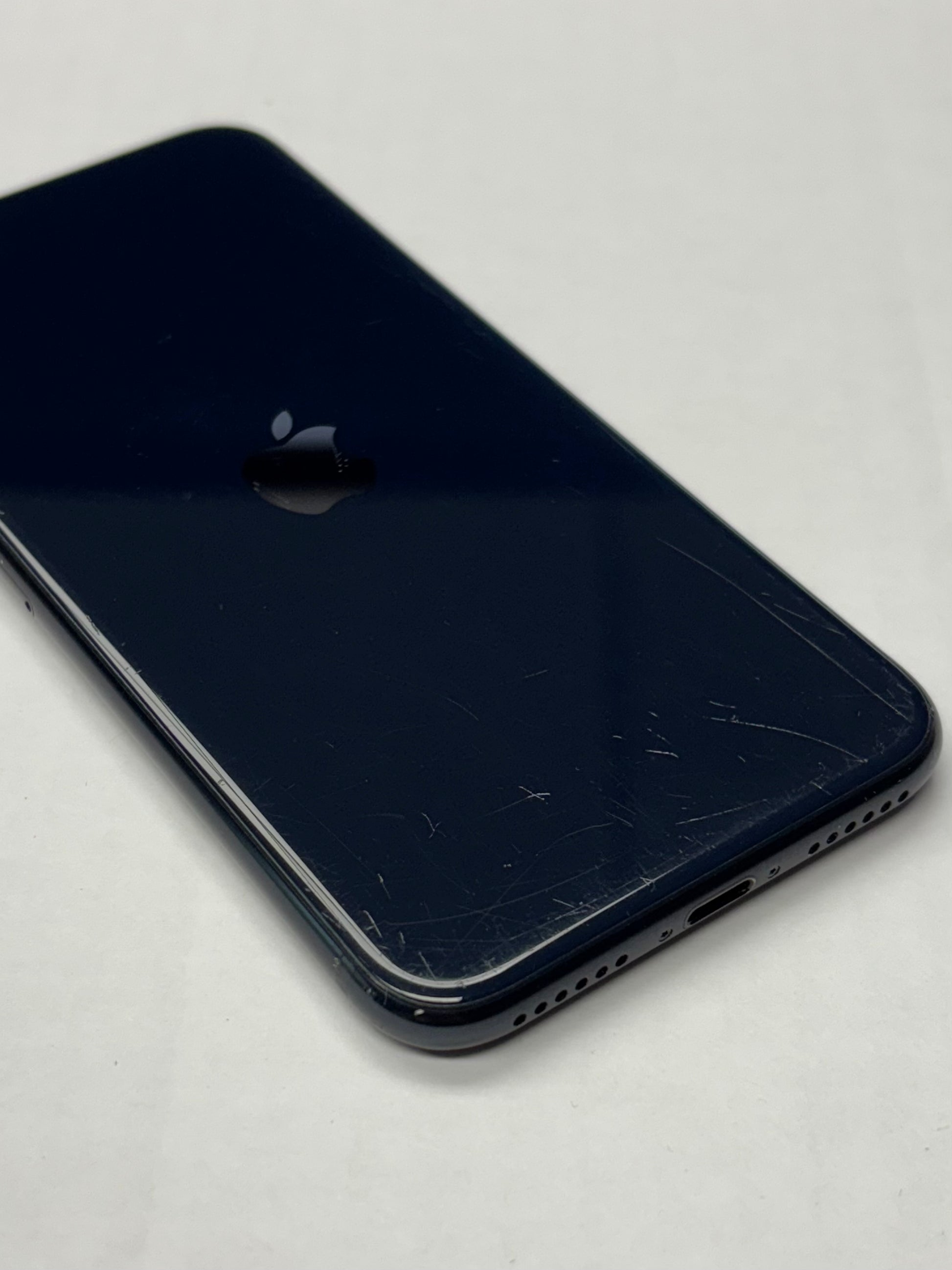 Apple iPhone SE (2022) Mitternacht günstig gebraucht kaufen