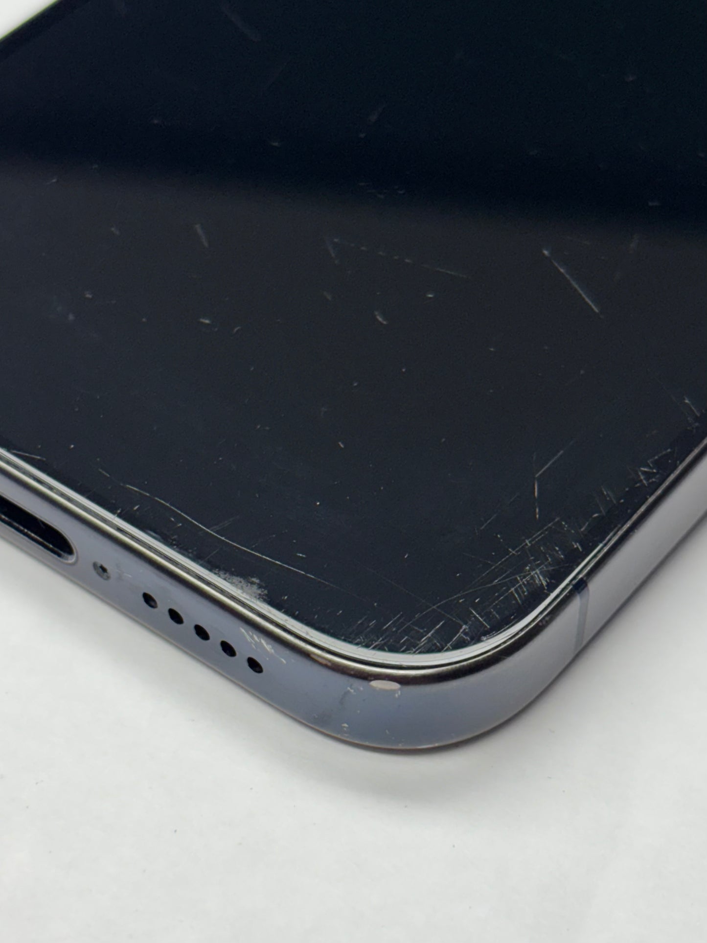 Apple iPhone 15 Pro Titan Blau günstig gebraucht kaufen