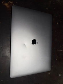 Apple MacBook Pro 16, mit Touch Bar Space Gray günstig gebraucht kaufen