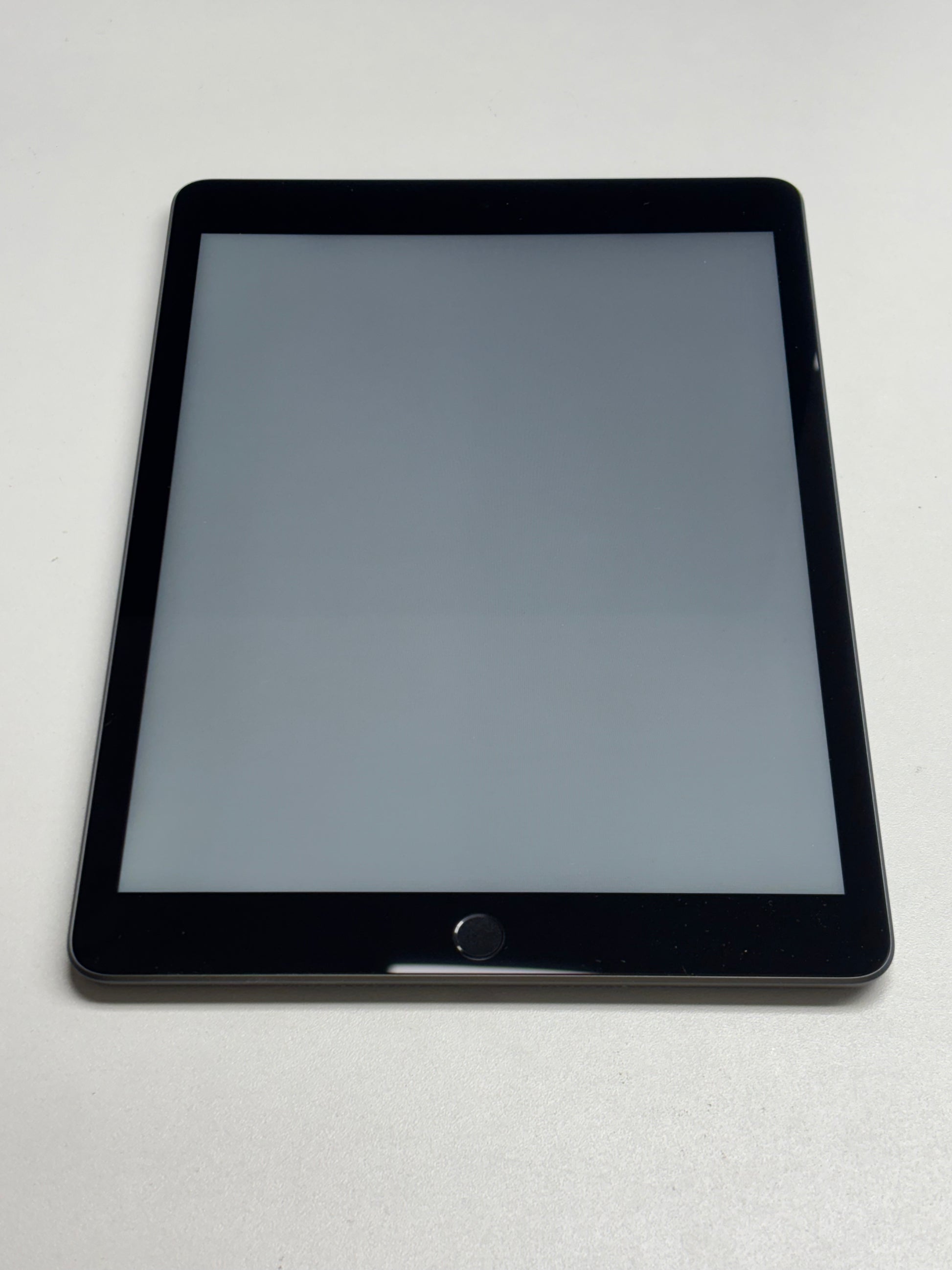 Apple iPad 9. Gen (2021) Space Grau günstig gebraucht kaufen