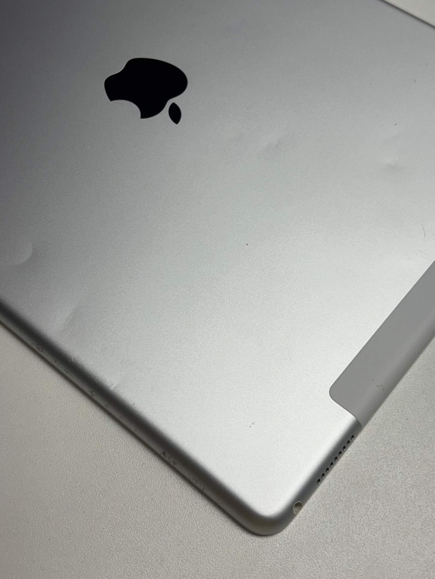 iPad Pro 12.9 Silber günstig gebraucht kaufen