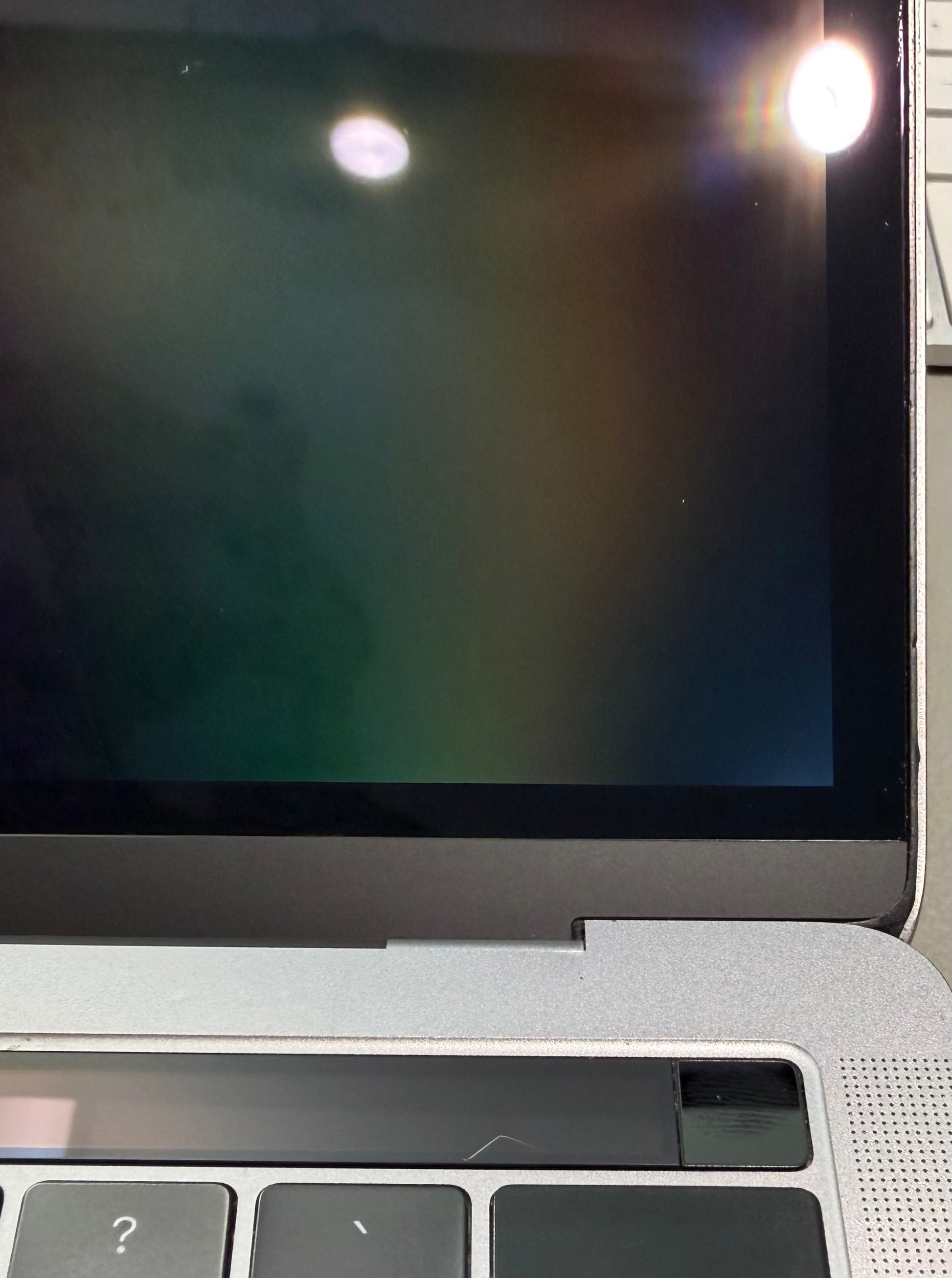 Apple MacBook Pro 13, Touch Bar Space Grau günstig gebraucht kaufen