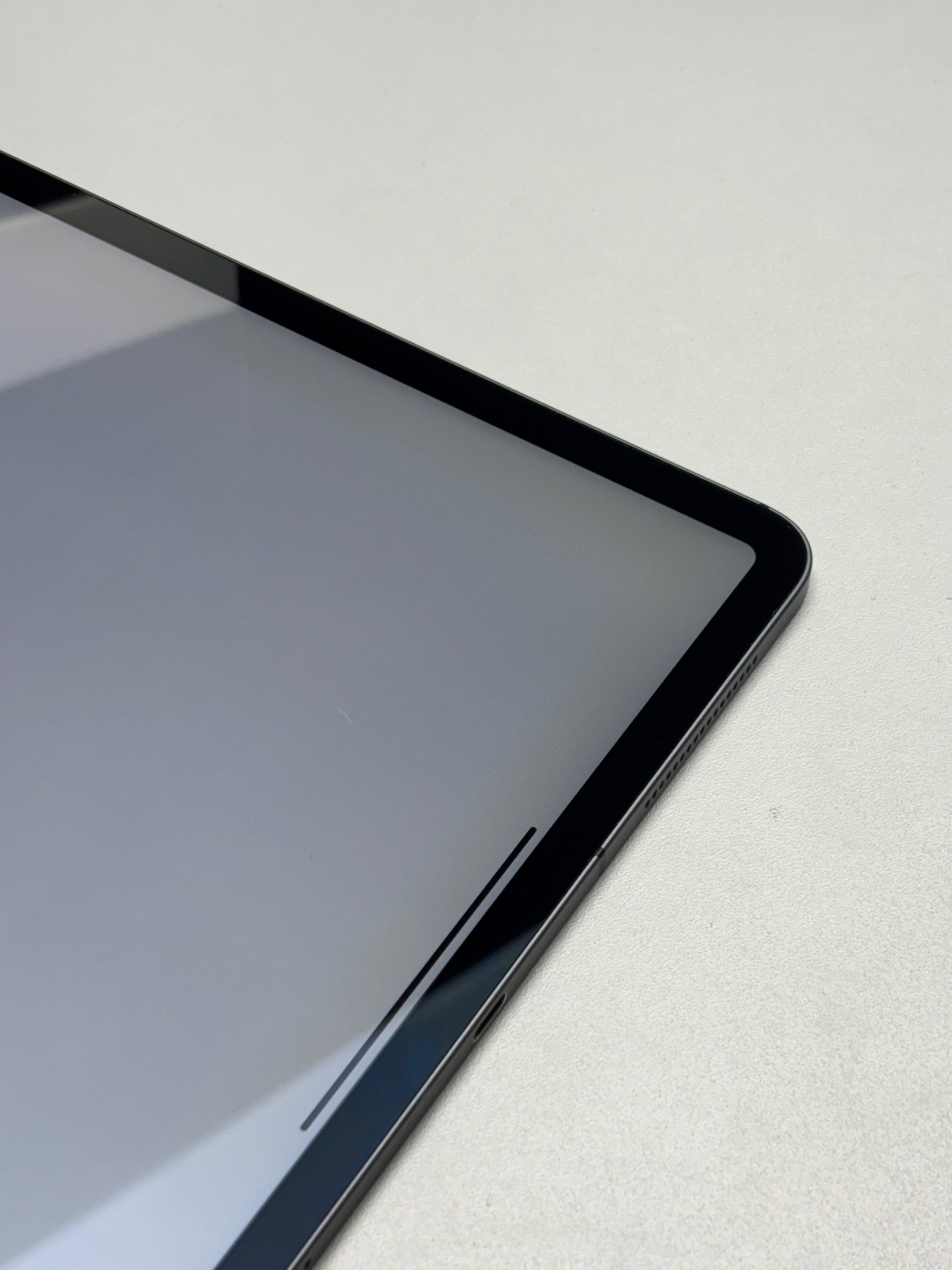 Apple iPad Pro 4. Gen (2020) Space Grau günstig gebraucht kaufen