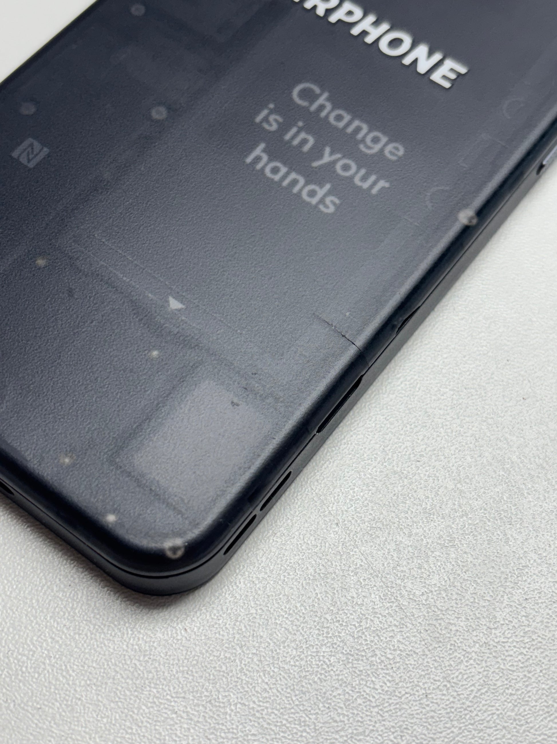 Fairphone 3 Dark Translucent günstig gebraucht kaufen