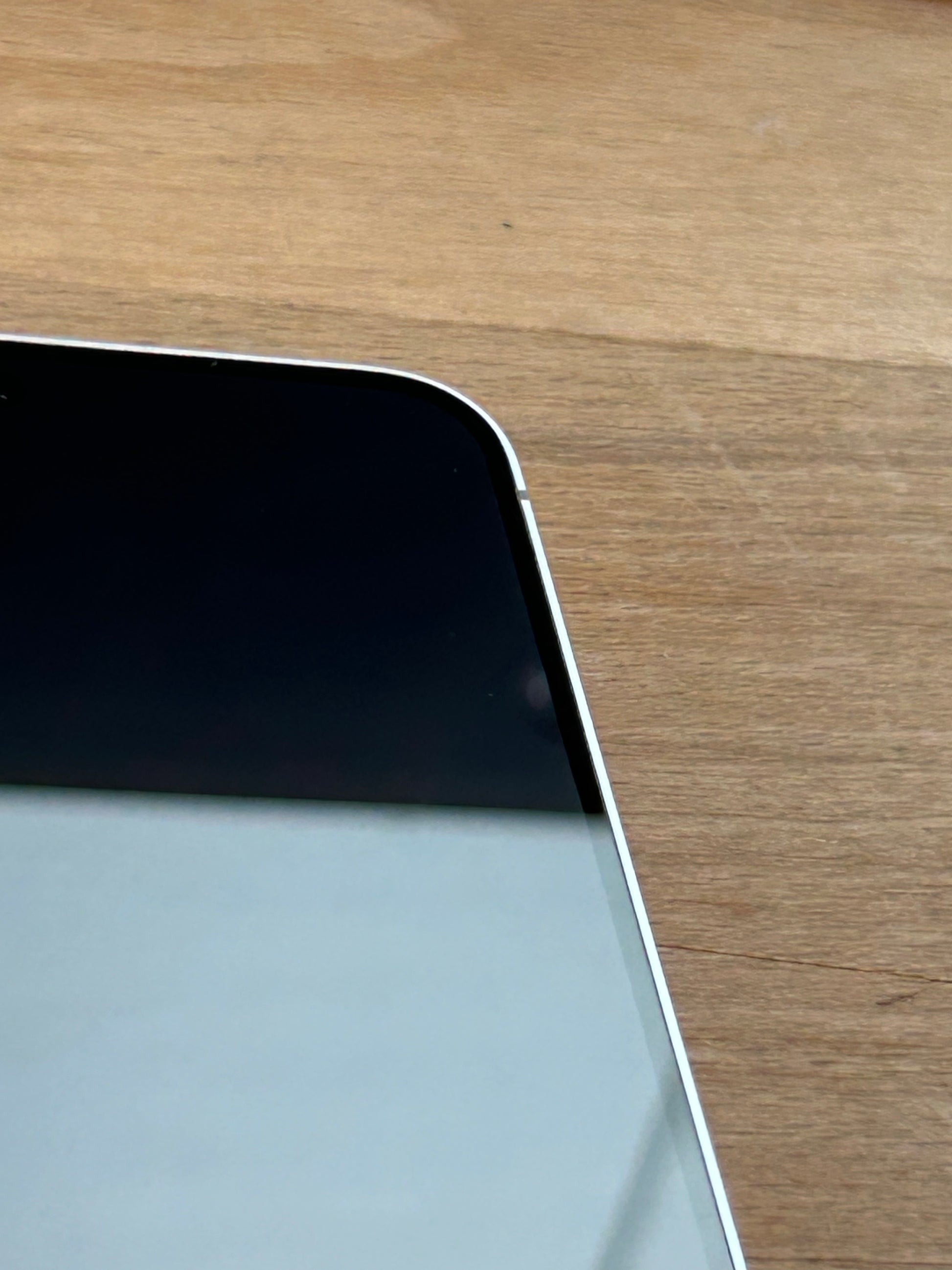 Samsung Galaxy S25 Snapdragon 8 Elite (3 nm) S25 Silver Shadow Silber günstig gebraucht kaufen