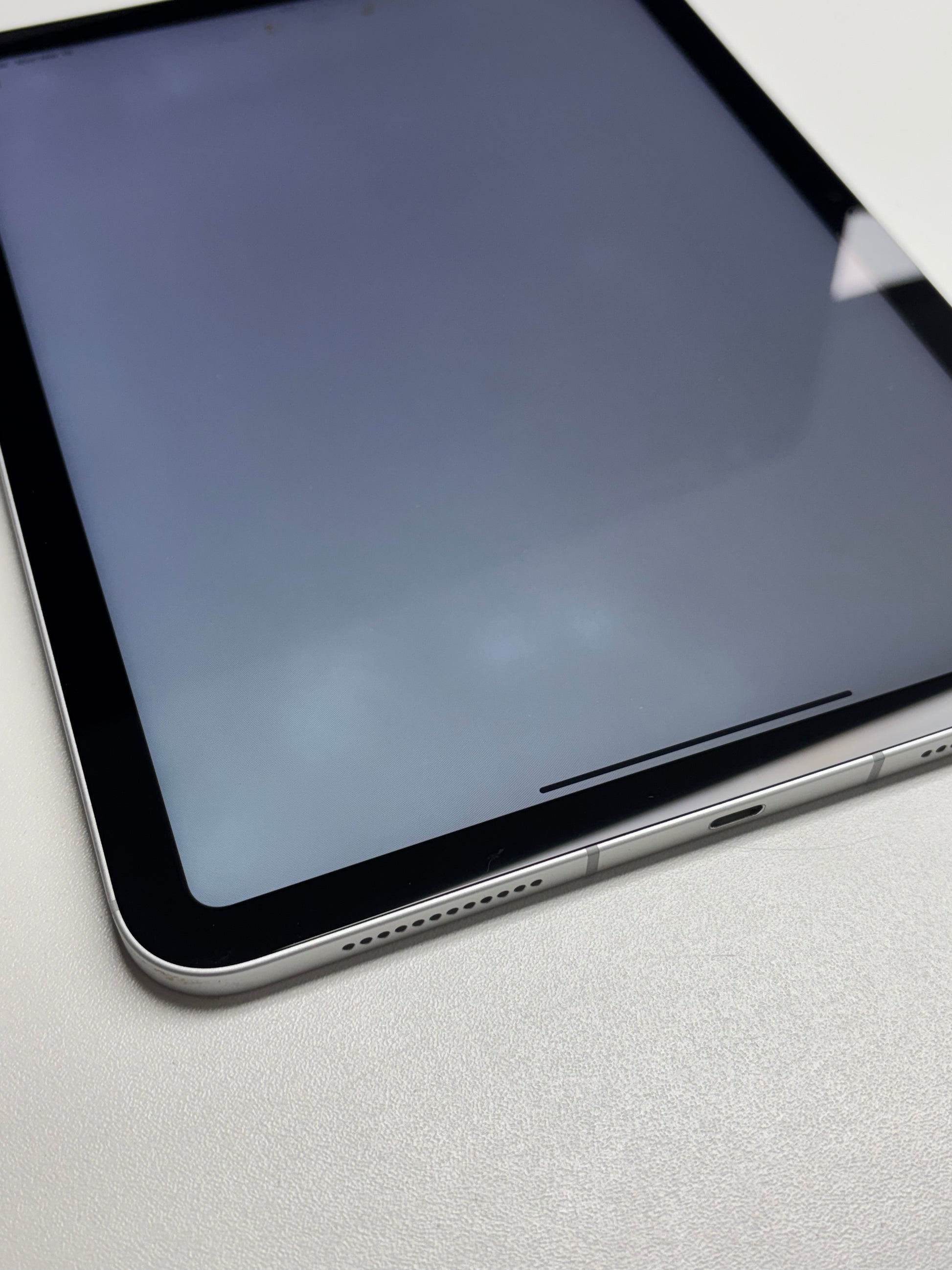 Apple iPad 10. Gen (2022) Silber günstig gebraucht kaufen