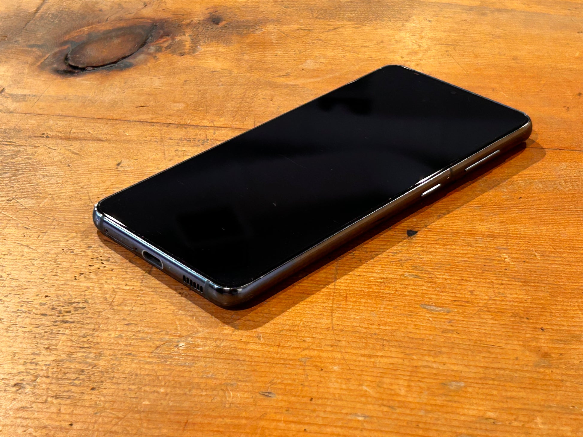 Samsung Galaxy S21 5G Phantom Gray günstig gebraucht kaufen