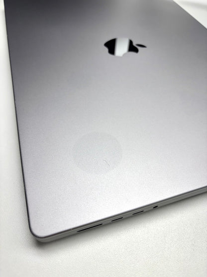 Apple MacBook Pro 16 Space Grau günstig gebraucht kaufen
