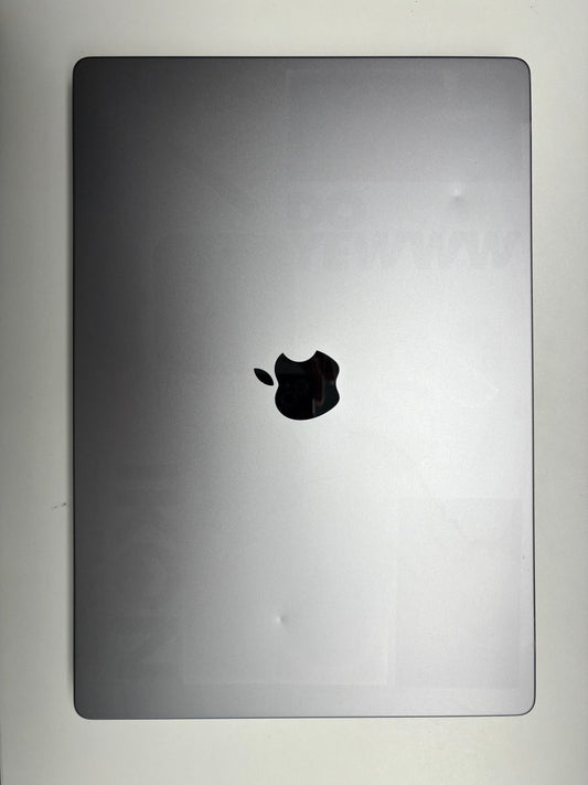 Apple MacBook Pro 16 Space Grau günstig gebraucht kaufen