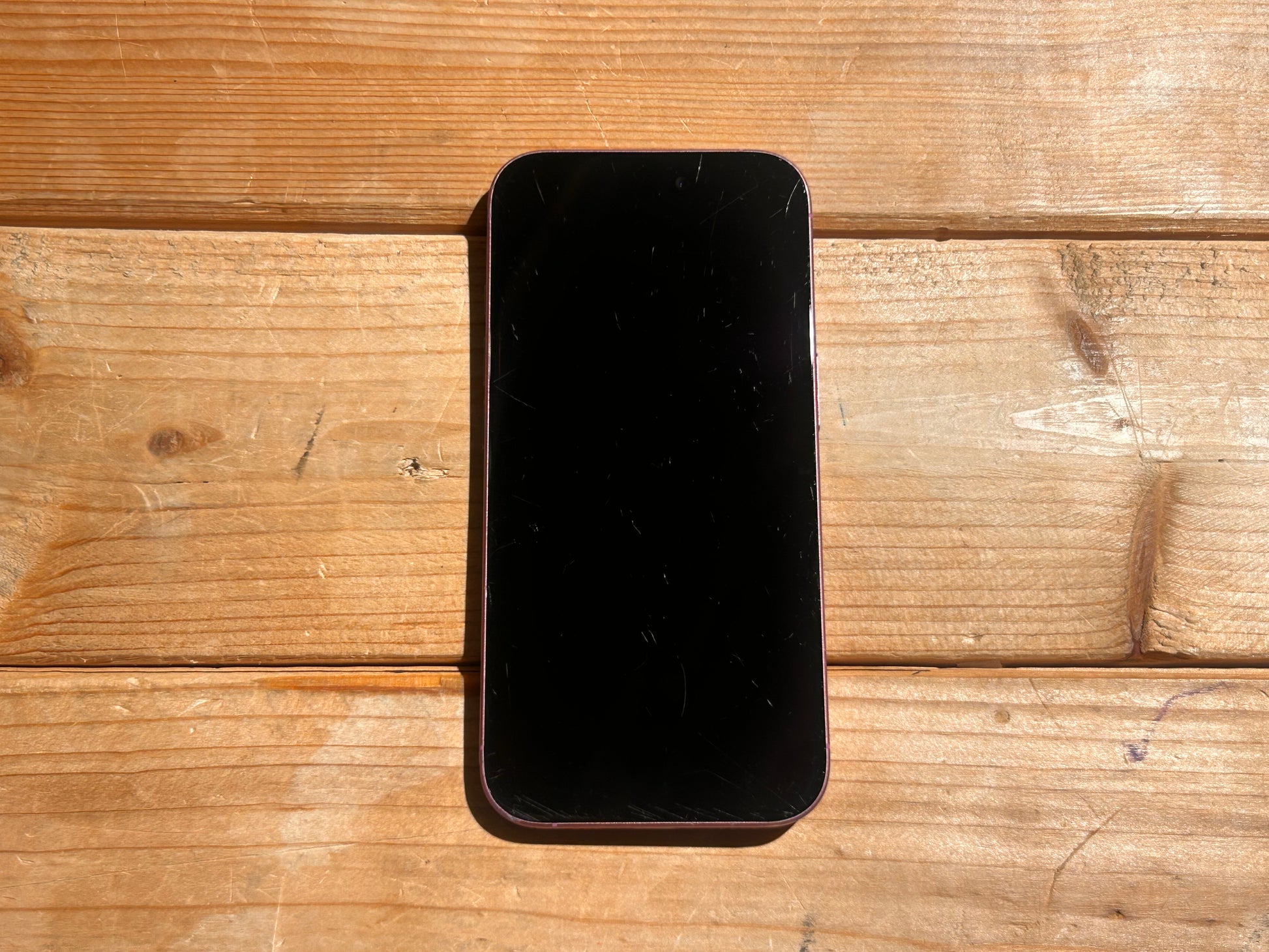 Apple iPhone 16 Apple A18 (3 nm) 16 Pink Pink günstig gebraucht kaufen