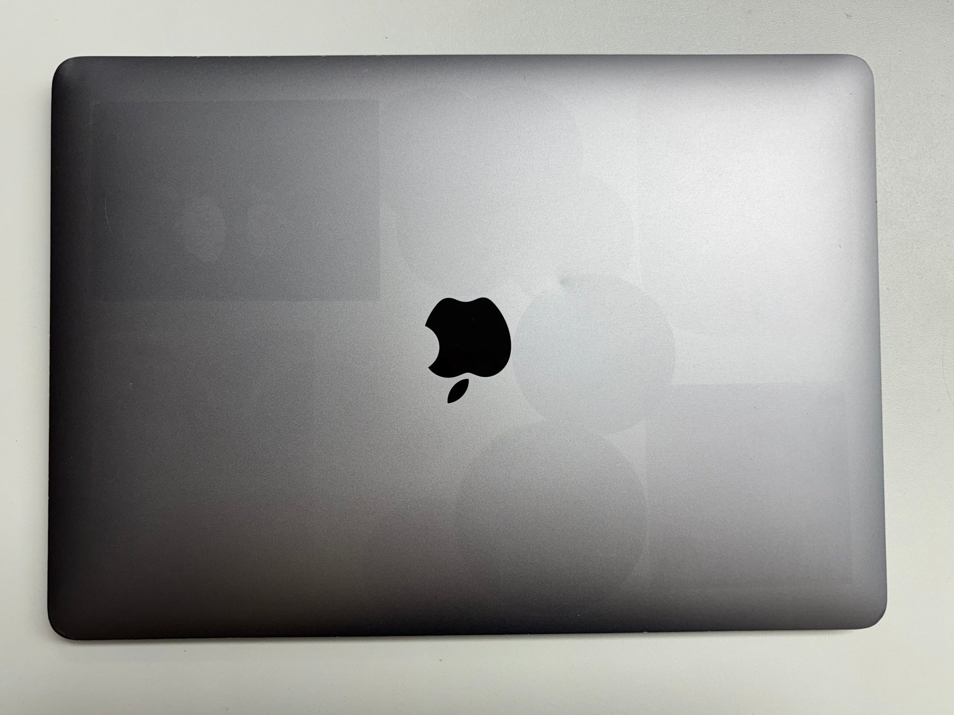 Apple MacBook Air 13 Space Grau günstig gebraucht kaufen