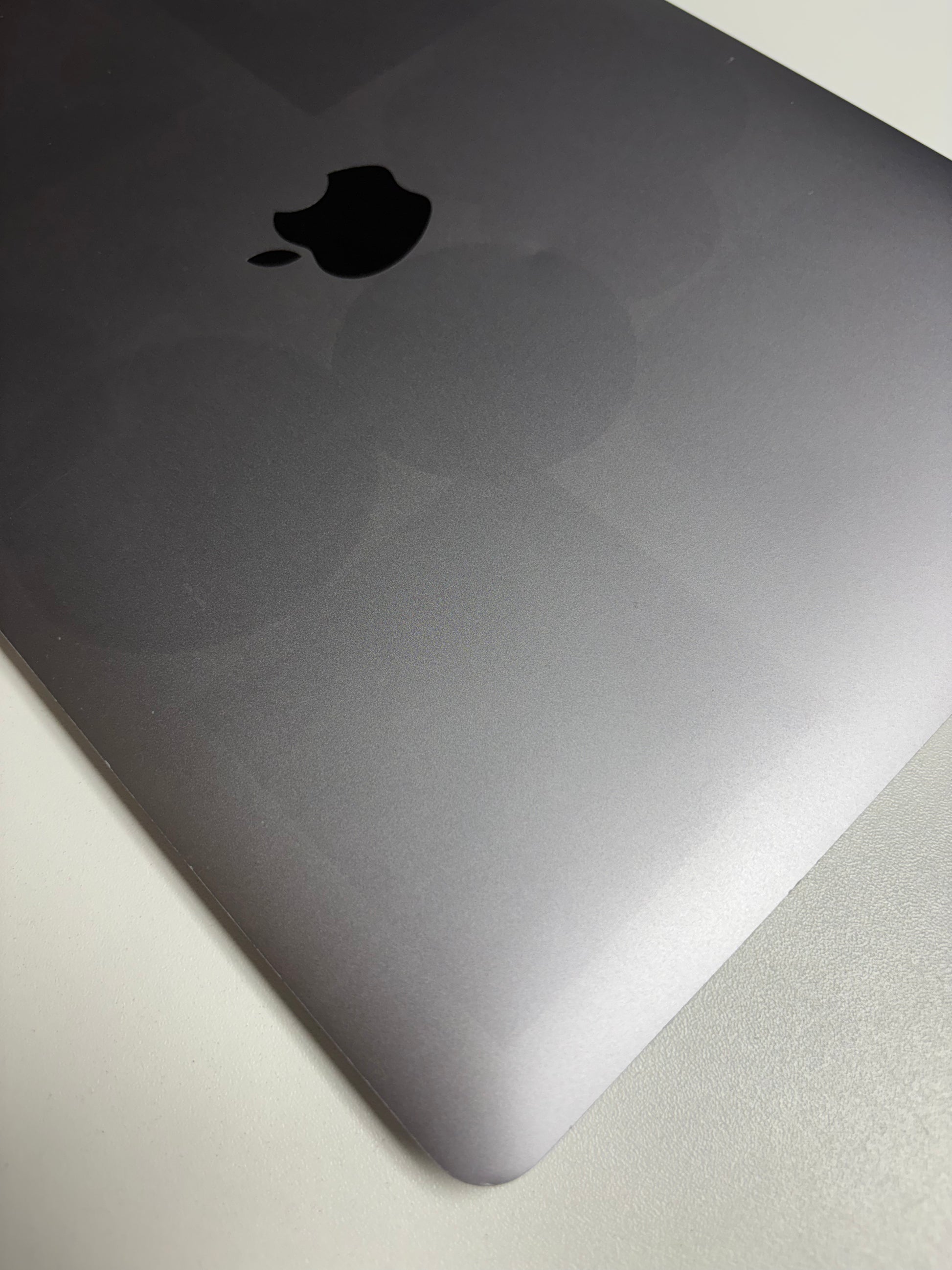 Apple MacBook Air 13 Space Grau günstig gebraucht kaufen