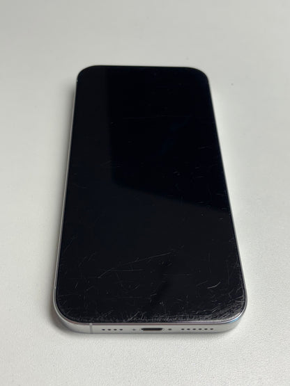 Apple iPhone 16 Pro Max Apple A18 Pro (3 nm) 16 Pro Max Titan Weiss Weiss günstig gebraucht kaufen