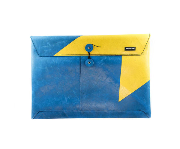 Freitag F421 Sleeve für MacBook 15